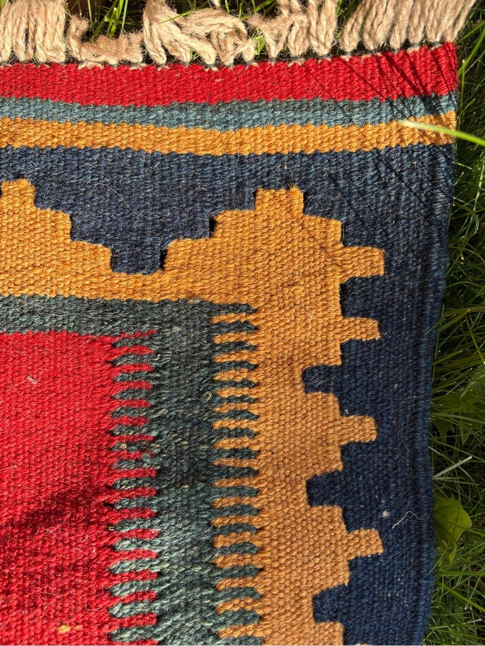 Handwoven Red Geometric Kilim Rug - Picture 5 of 5
